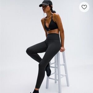 Lululemon Wunder Train High Rise Tight 25”